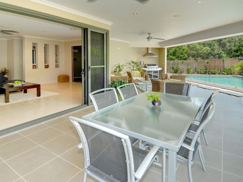 1 Tarawa Street, Kawana Island QLD 4575