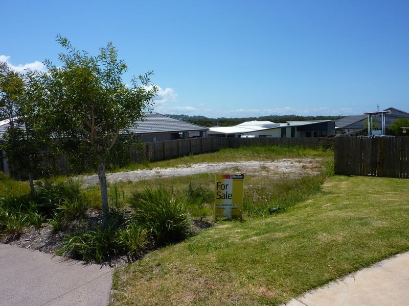 30 Myrtle Place, Mountain Creek QLD 4557