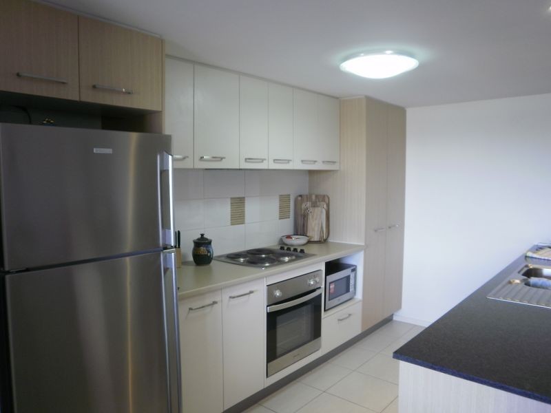 56/10 Grand Parade, Kawana Island QLD 4575