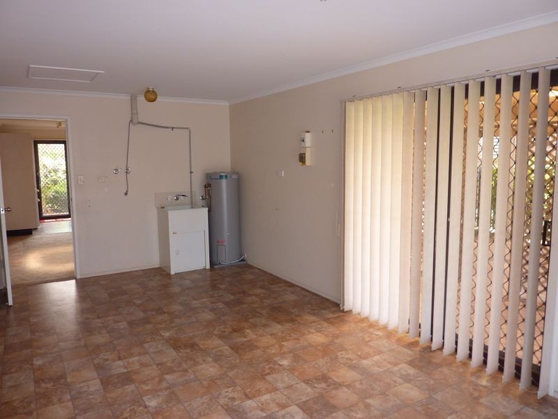 99/8 Melody Ct, Warana QLD 4575