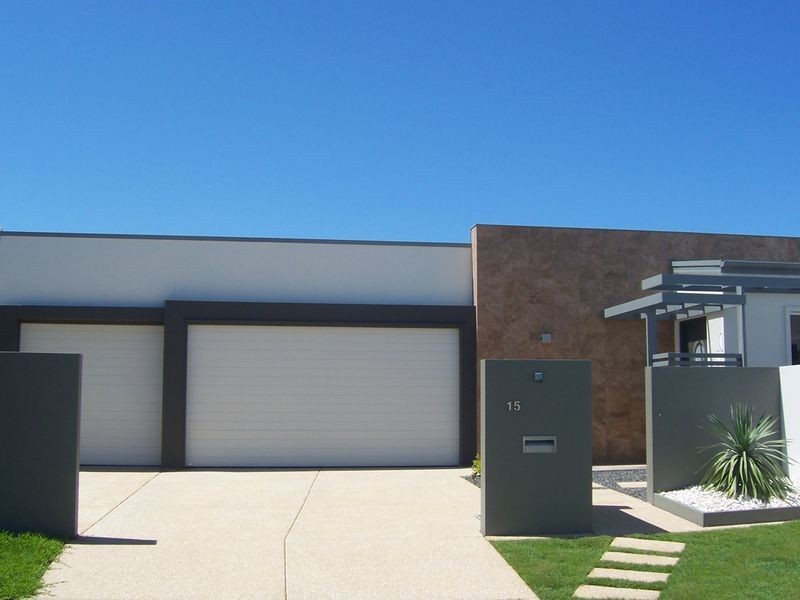 15 Tortola Place, Kawana Island QLD 4575