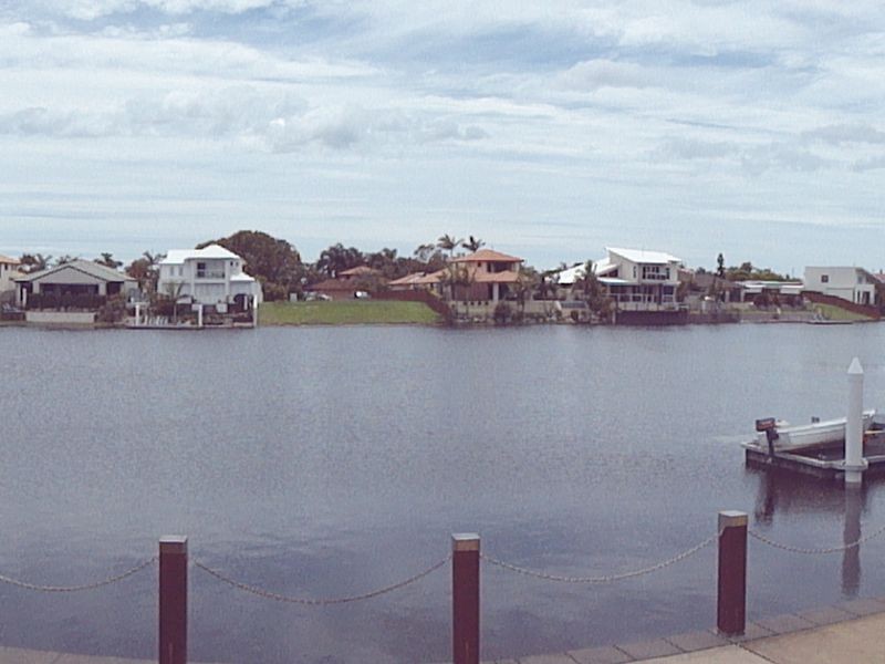 27 Barbuda Circuit, Kawana Island QLD 4575