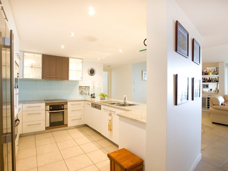 30/7 Grand Parade, Kawana Island QLD 4575