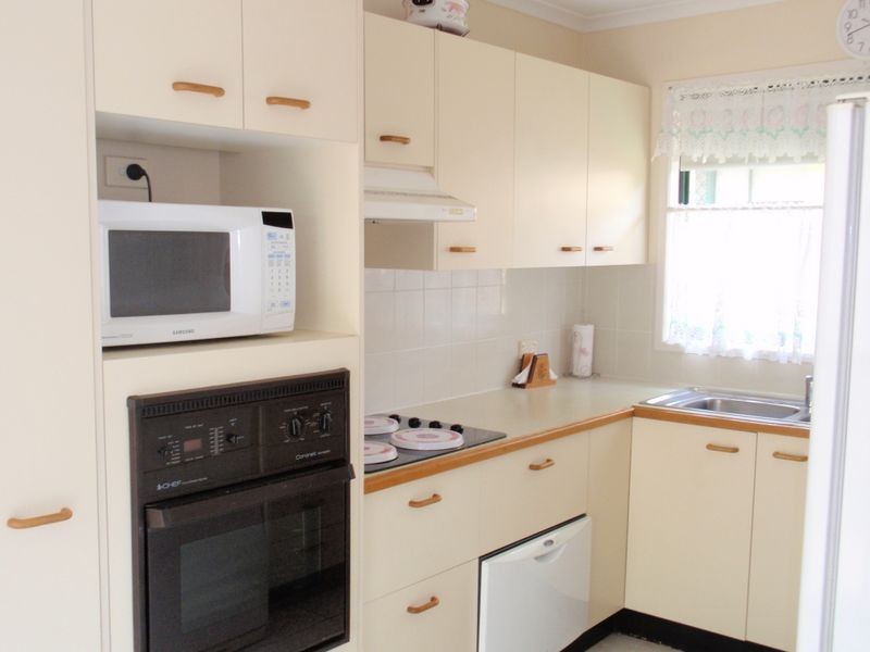 242/4 Melody Court, Warana QLD 4575