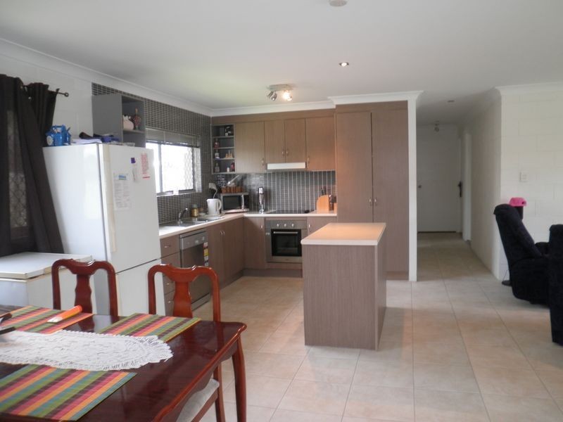 24 Doondoon Street, Currimundi QLD 4551