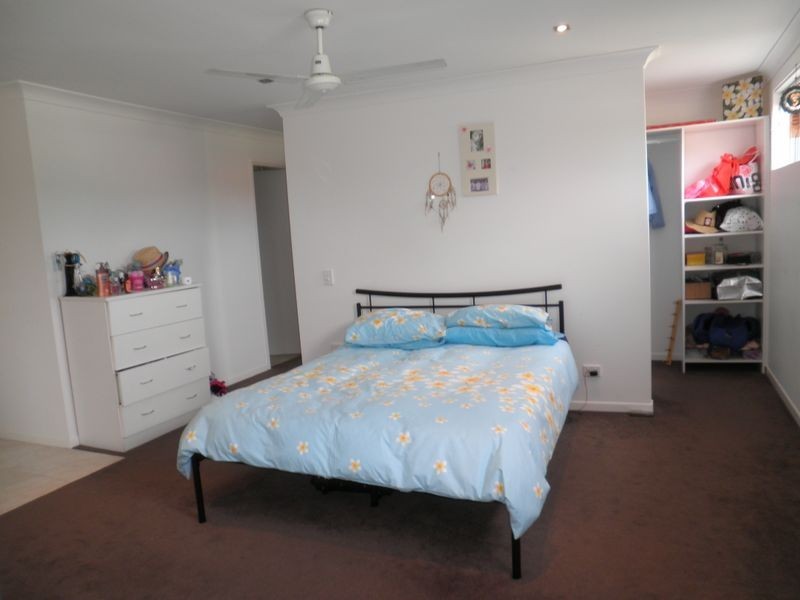 24 Doondoon Street, Currimundi QLD 4551