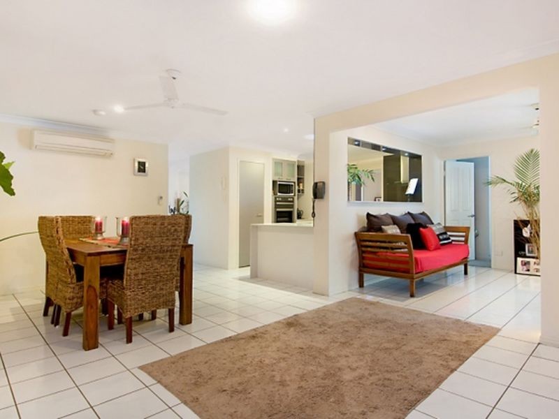 9 Rosevale Avenue, Aroona QLD 4551