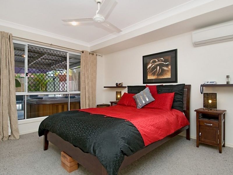 9 Rosevale Avenue, Aroona QLD 4551