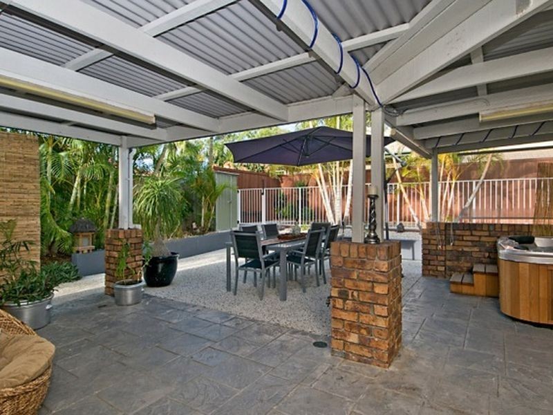 9 Rosevale Avenue, Aroona QLD 4551