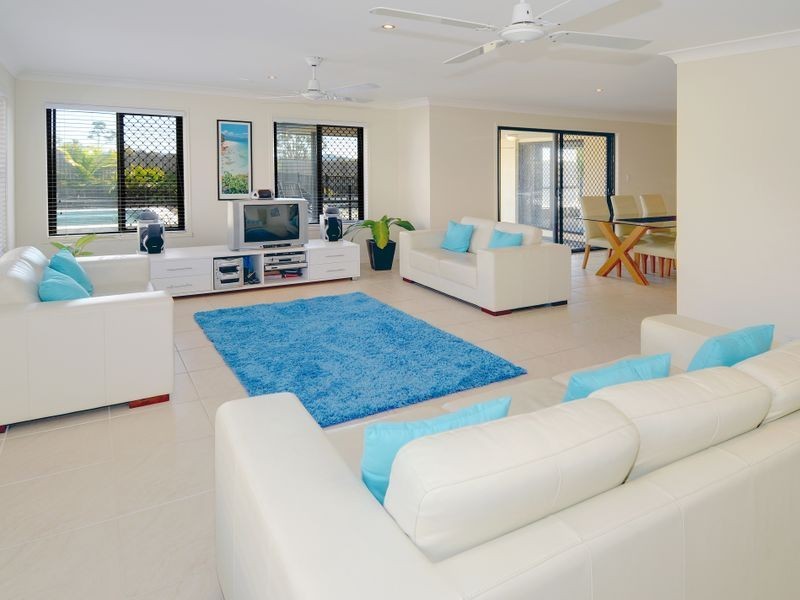 54 Discovery Drive, Little Mountain QLD 4551