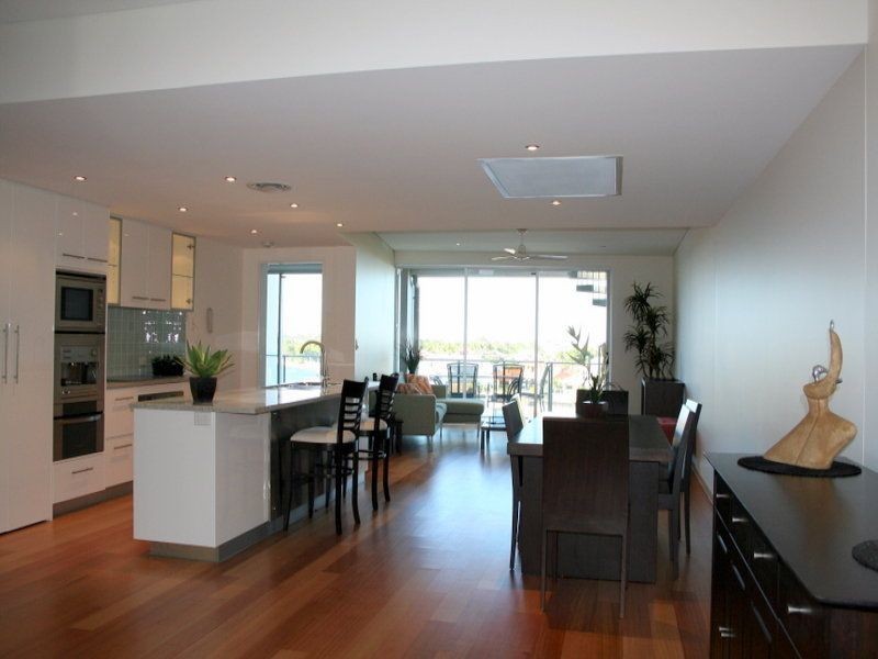 37/7 Grand Parade, Kawana Island QLD 4575