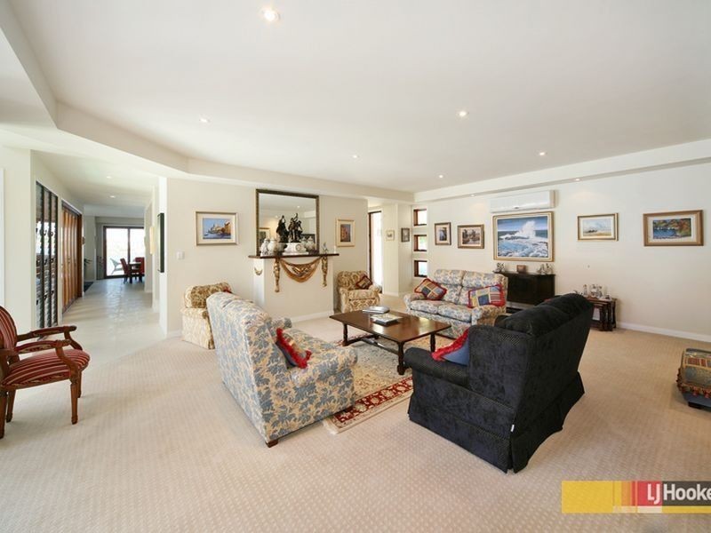 30 Sunbird Chase, Parrearra QLD 4575