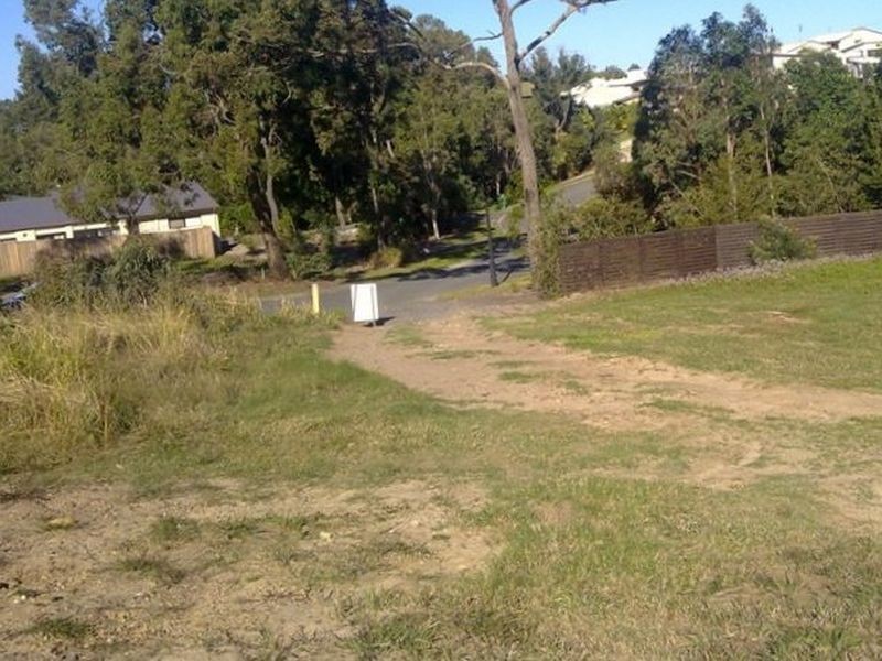 2 Ocean View Place, Aroona QLD 4551