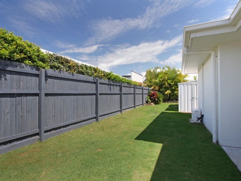14 Lombok Street, Kawana Island QLD 4575