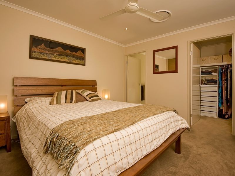 9 Flores Street, Kawana Island QLD 4575