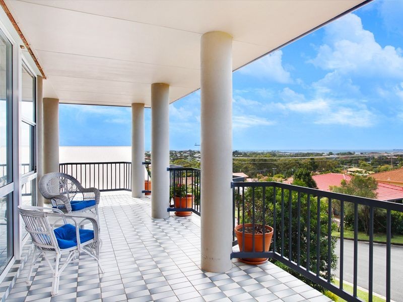 32 Normandy Crescent, Aroona QLD 4551