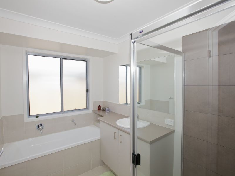 58 Liekefett Way, Little Mountain QLD 4551