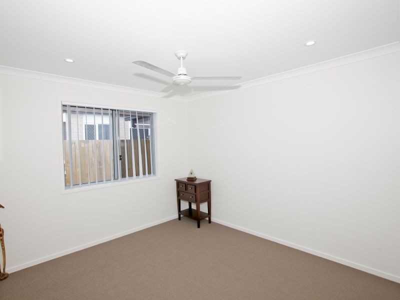 58 Liekefett Way, Little Mountain QLD 4551
