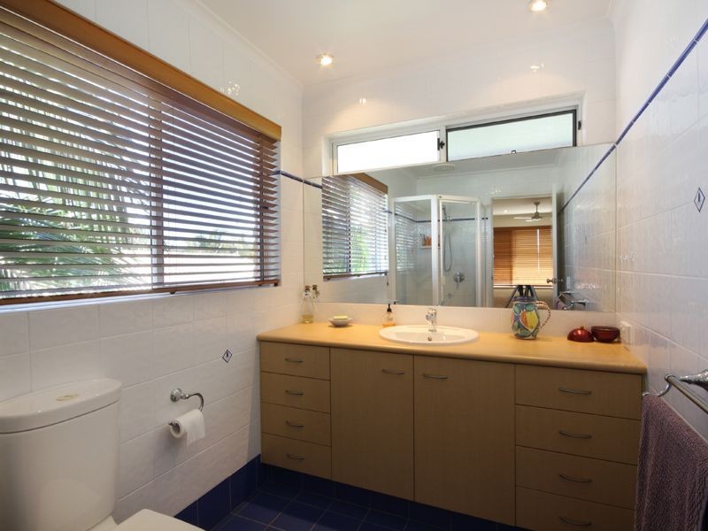 15 Mooloolah Drive, Minyama QLD 4575
