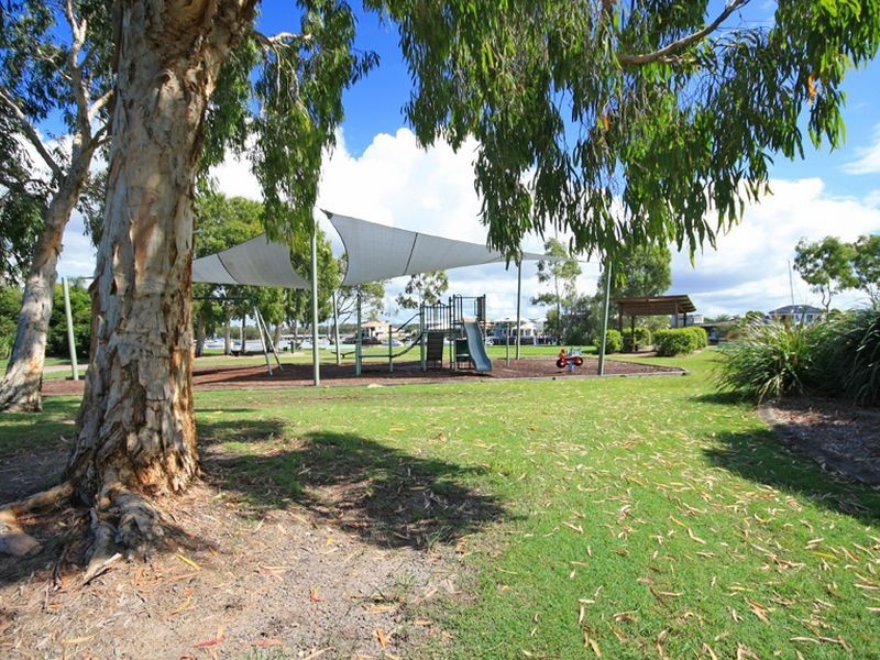 15 Mooloolah Drive, Minyama QLD 4575