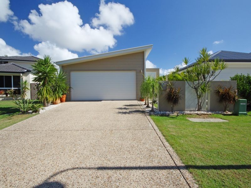 3 Bega Place, Kawana Island QLD 4575