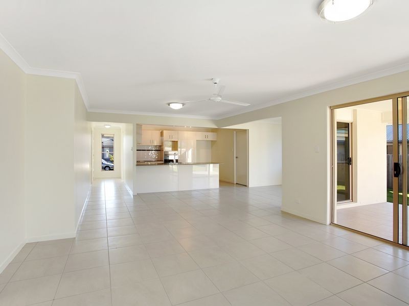 13 Skua Place, Mountain Creek QLD 4557