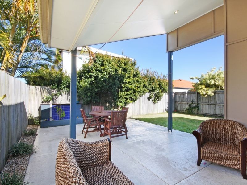 15 Santorini Court, Kawana Island QLD 4575