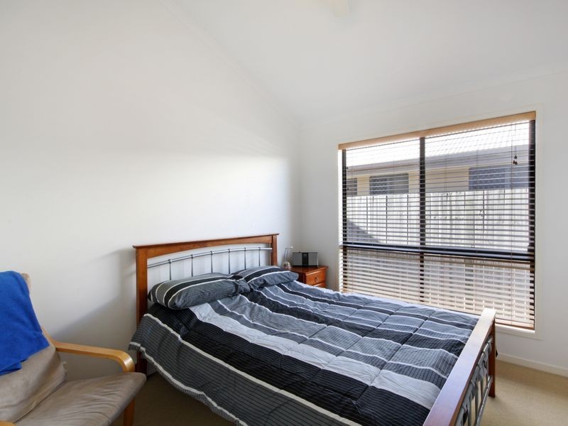 15 Santorini Court, Kawana Island QLD 4575