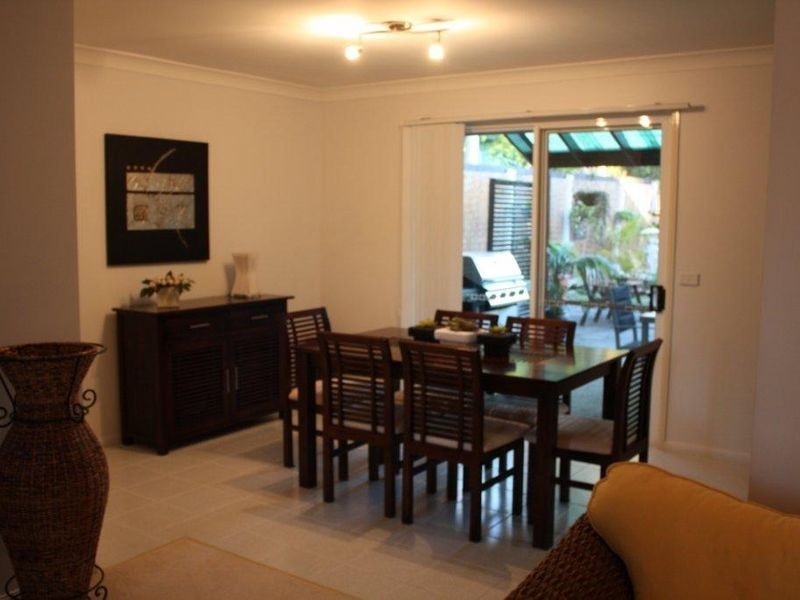 8 Rossiter Place, Aroona QLD 4551