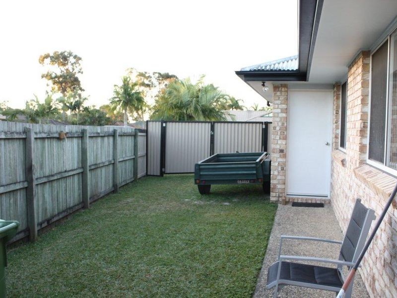 8 Rossiter Place, Aroona QLD 4551