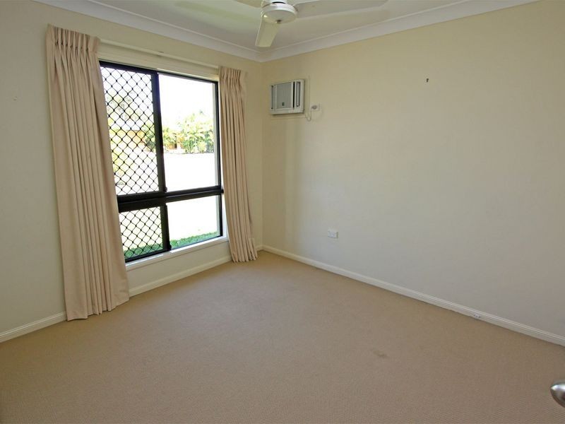 2 Gernika Court, Bushland Beach QLD 4818