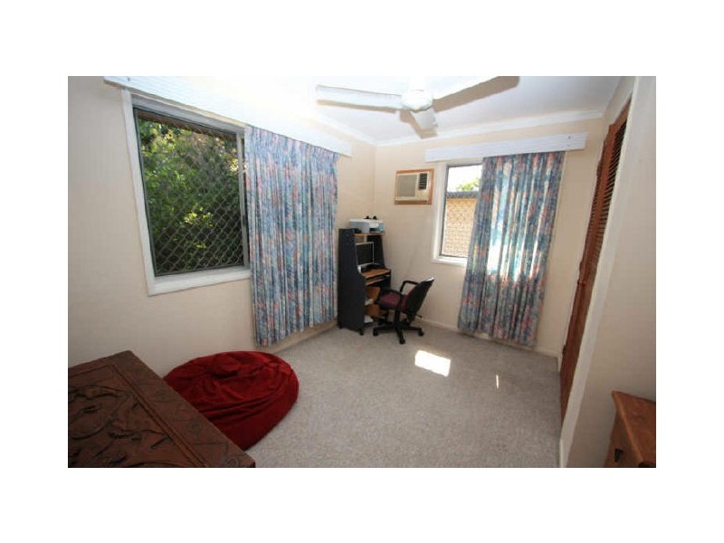 11 Mott Street, Heatley QLD 4814