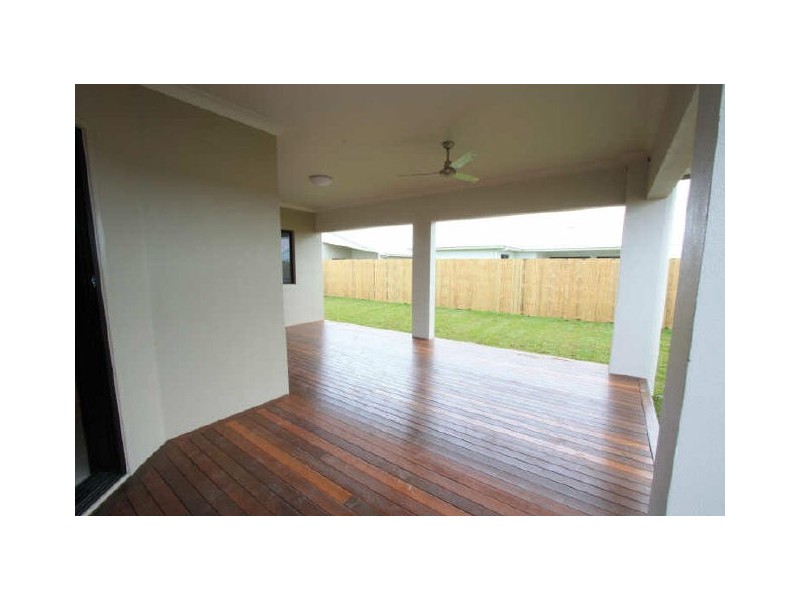 20 Waterstone Tce, Idalia QLD 4811