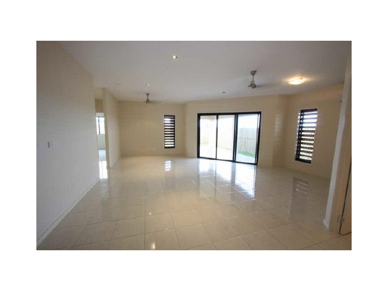 20 Waterstone Tce, Idalia QLD 4811