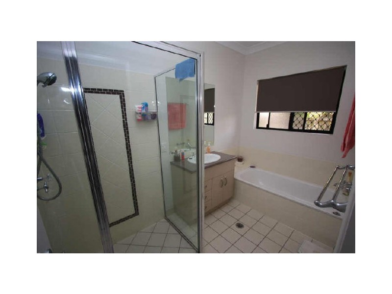 10 Canthium Court, Mount Louisa QLD 4814