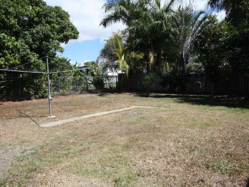 41 Charles Street, Gulliver QLD 4812