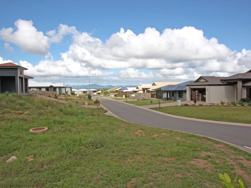 20 Jindalee Crescent, Douglas QLD 4814