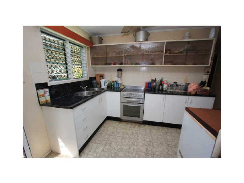 6 Beatrice Street, Aitkenvale QLD 4814