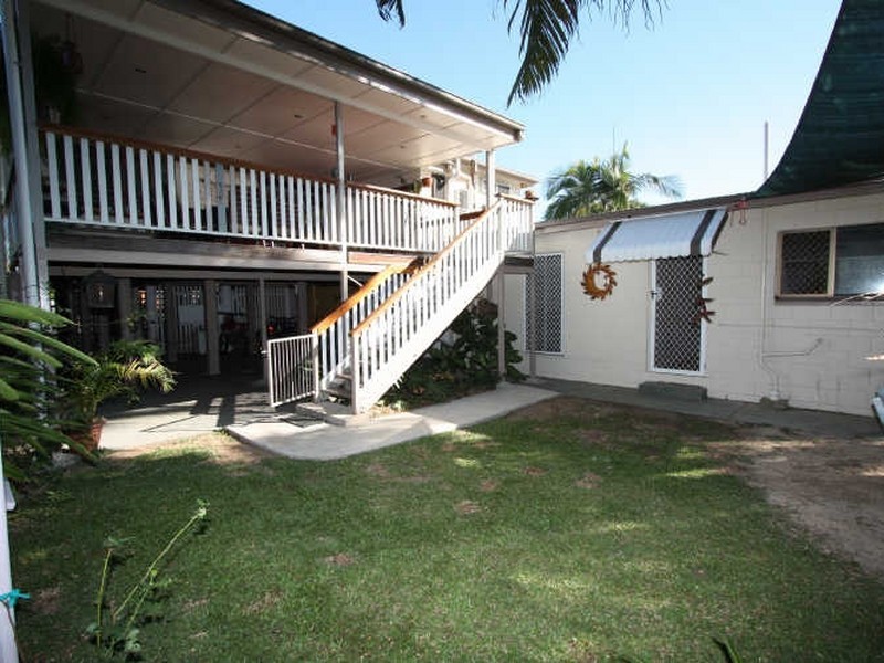 29 Ninth Ave, Railway Estate QLD 4810