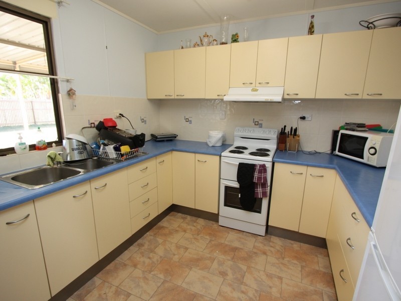 16 Deloraine Street, Kirwan QLD 4817