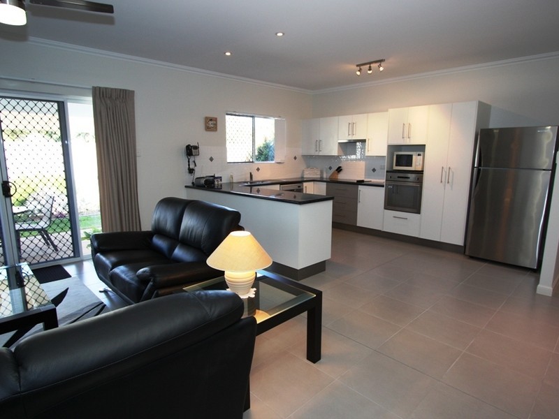 7/16 Miles Avenue, Kelso QLD 4815