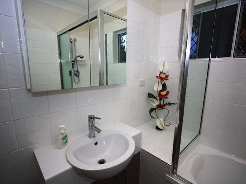 7/16 Miles Avenue, Kelso QLD 4815