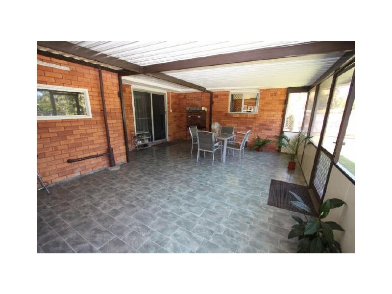 4 Bambil Court, Mount Louisa QLD 4814