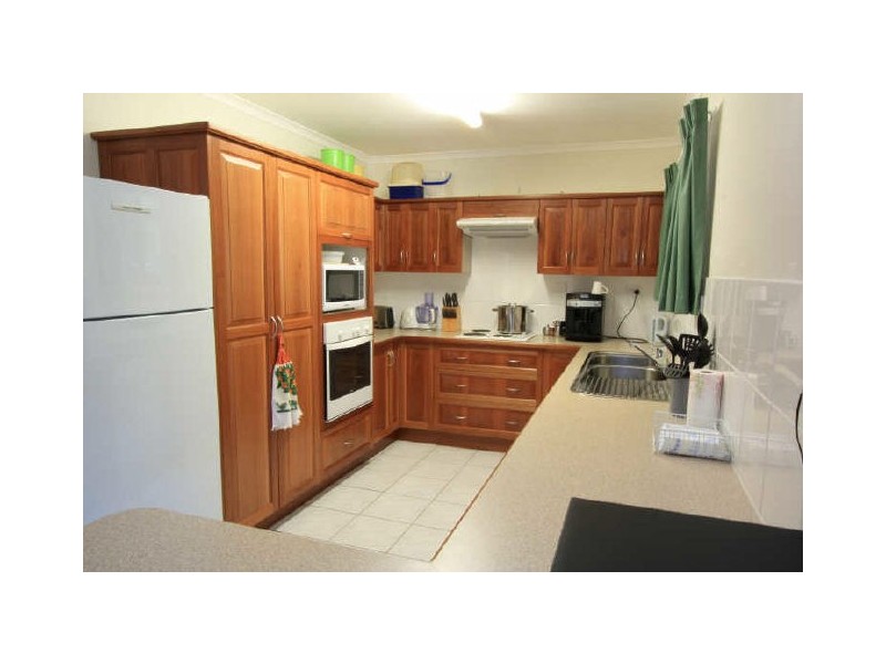 4 Bambil Court, Mount Louisa QLD 4814