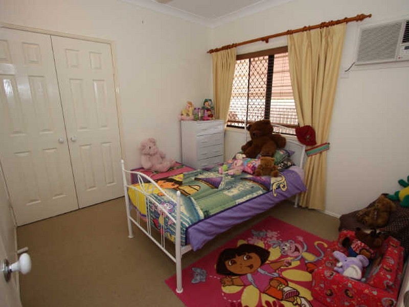 2 Lakewood Ave, Kirwan QLD 4817