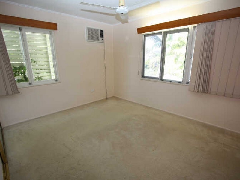 11 Choonda Street, Cranbrook QLD 4814