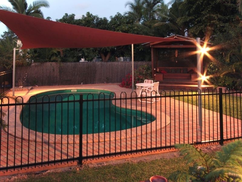 18 Wood Street, Mundingburra QLD 4812