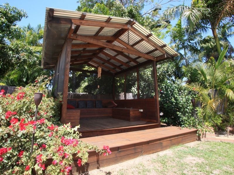 18 Wood Street, Mundingburra QLD 4812