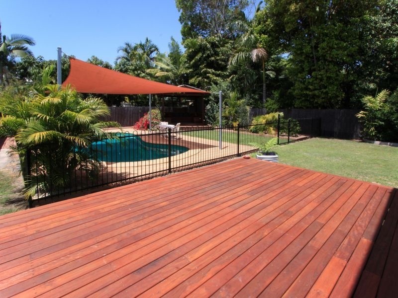 18 Wood Street, Mundingburra QLD 4812