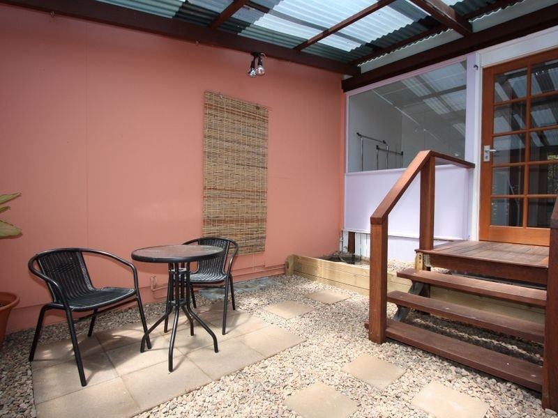 18 Wood Street, Mundingburra QLD 4812